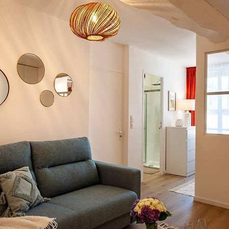 Le Cocoon - Appartement Dans Maison Du Xviieme Siecle ฟูแฌร์ ภายนอก รูปภาพ