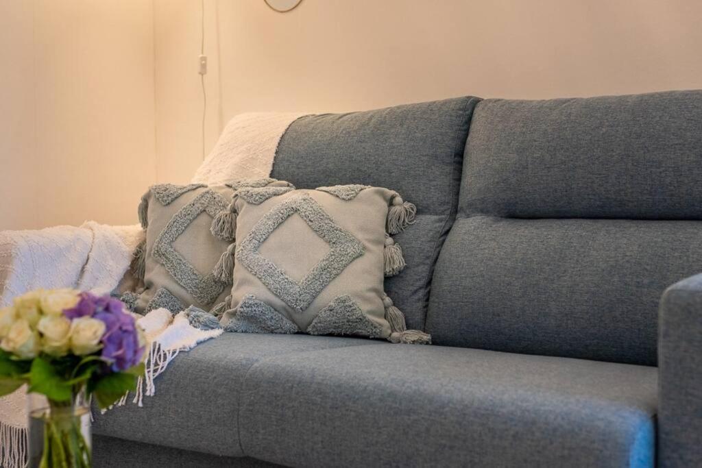 Le Cocoon - Appartement Dans Maison Du Xviieme Siecle ฟูแฌร์ ภายนอก รูปภาพ