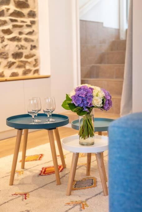 Le Cocoon - Appartement Dans Maison Du Xviieme Siecle ฟูแฌร์ ภายนอก รูปภาพ